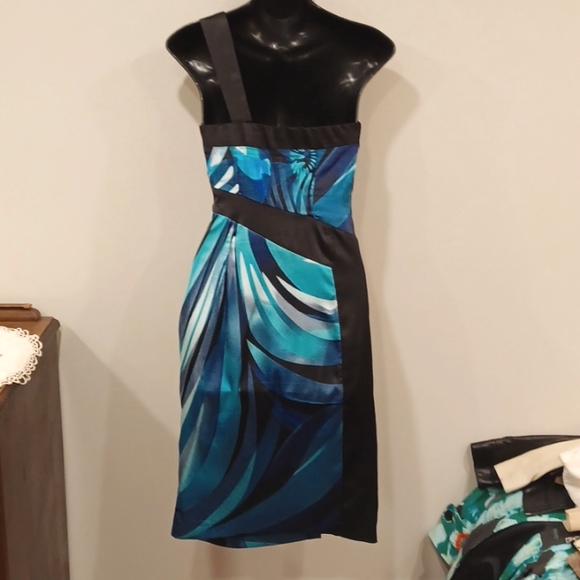 Le Chateau Aqua Print 1 Shoulder Satin Cocktail Dress- Sz. XS - Picture 6 of 10